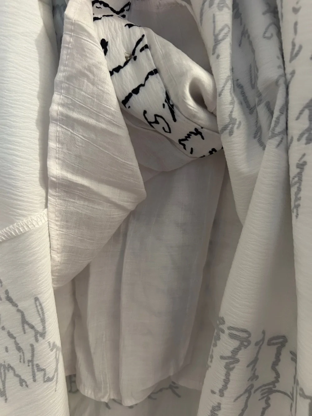 White Script Print Button-Front Maxi Skirt with lining - Picture 7 of 8